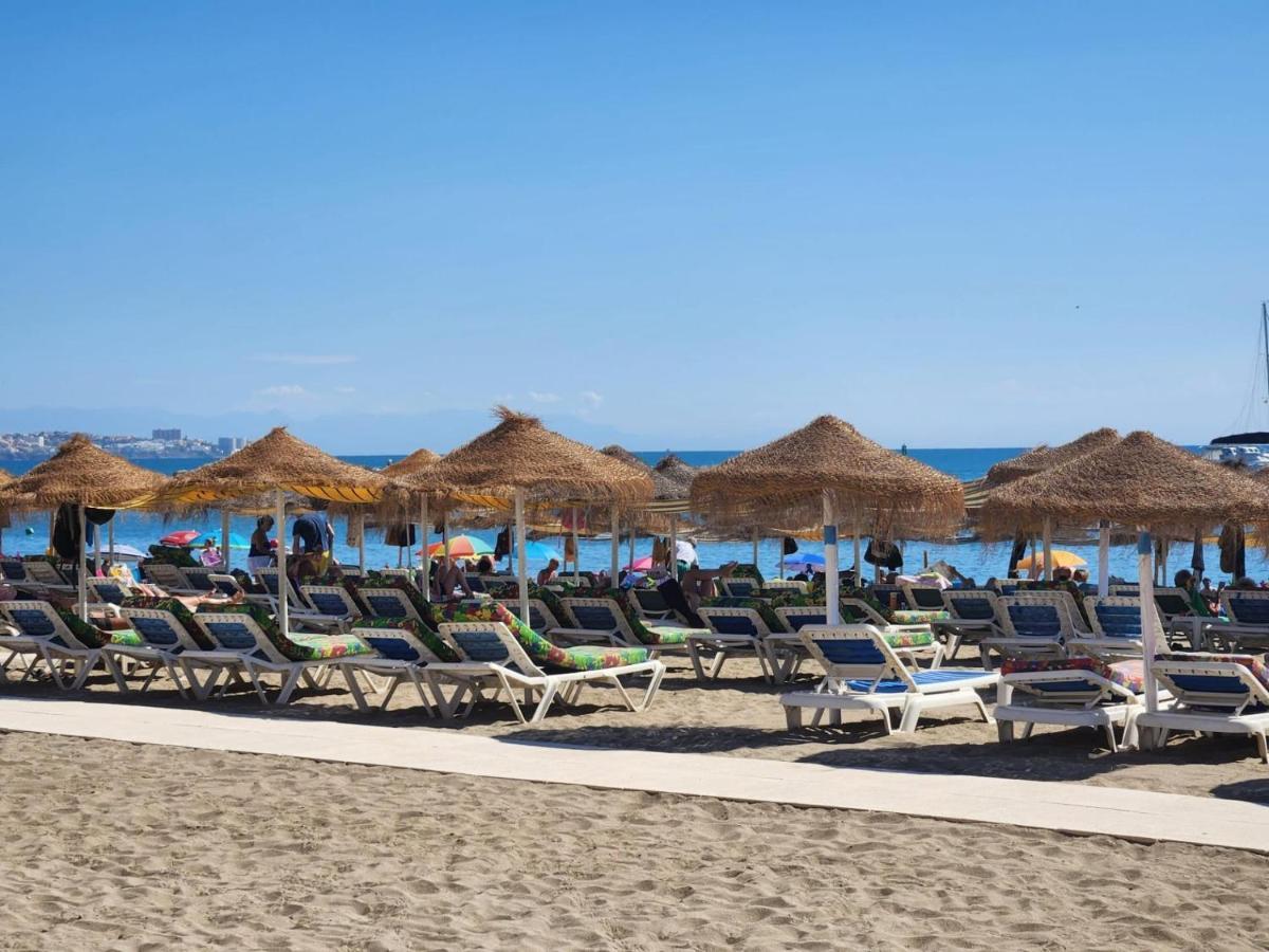 Bonito Atico En Primera Linea De Playa Con Piscina فوينخيرولا المظهر الخارجي الصورة